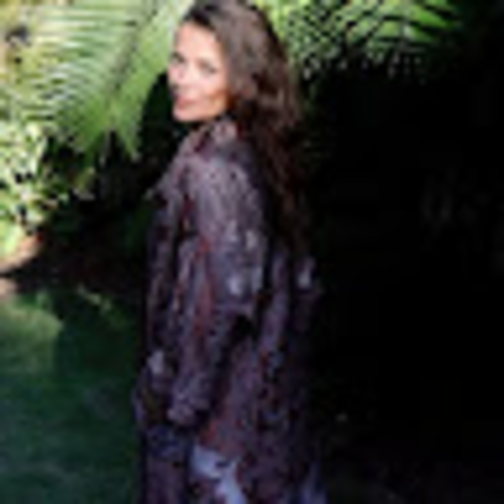 Meet your Posher, Isabel